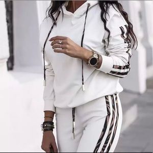 Two pieces tracksuit